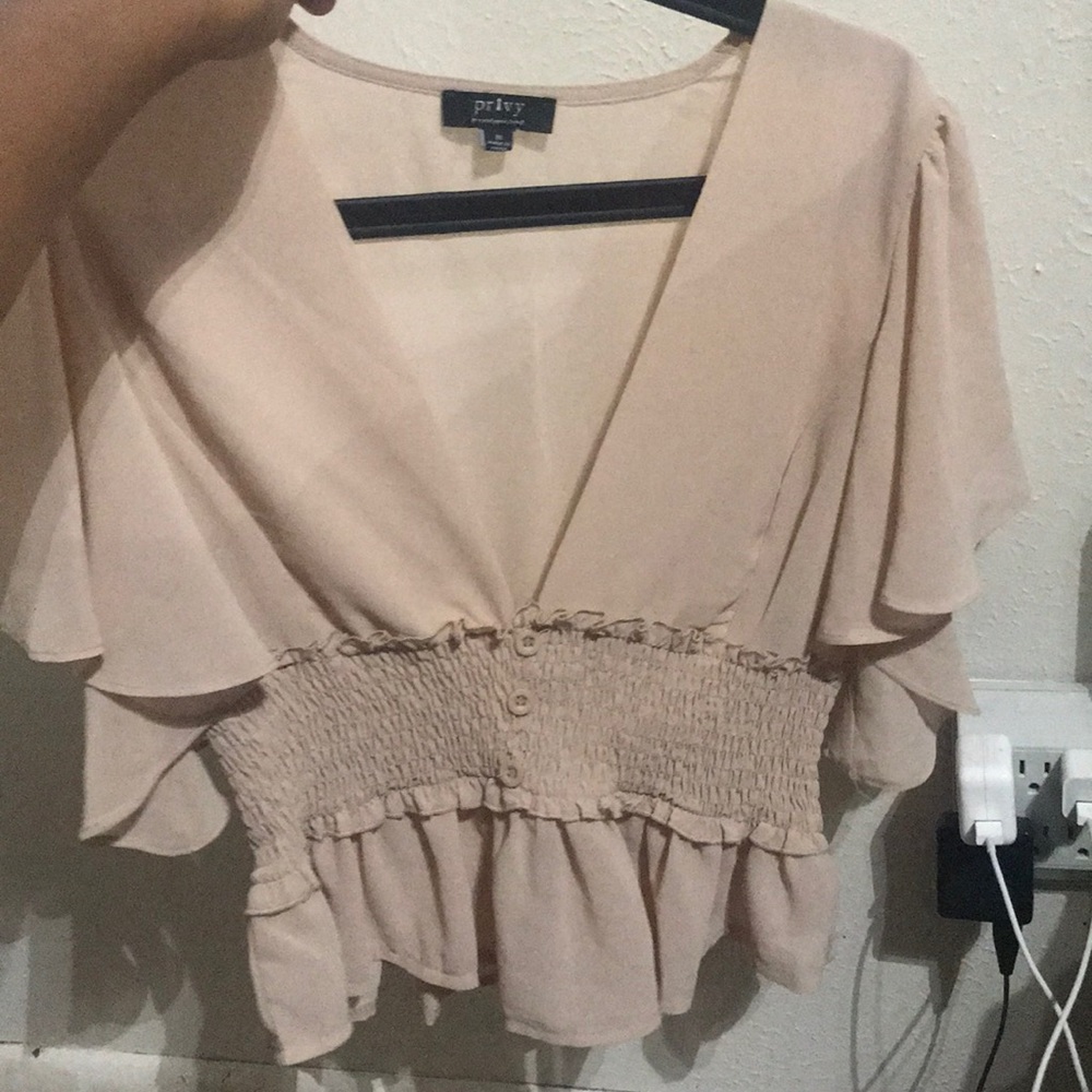 Light pink/peach flowy shirt